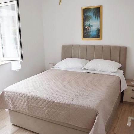 Apartments Vulicevic Ντουμπρόβνικ Εξωτερικό φωτογραφία